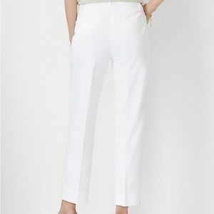 NWT Ann Taylor signature crop pant